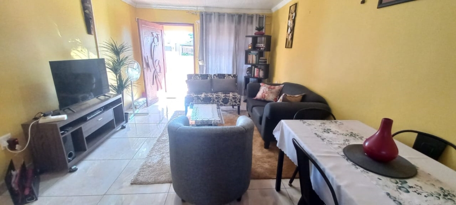 3 Bedroom Property for Sale in Amalinda Eastern Cape
